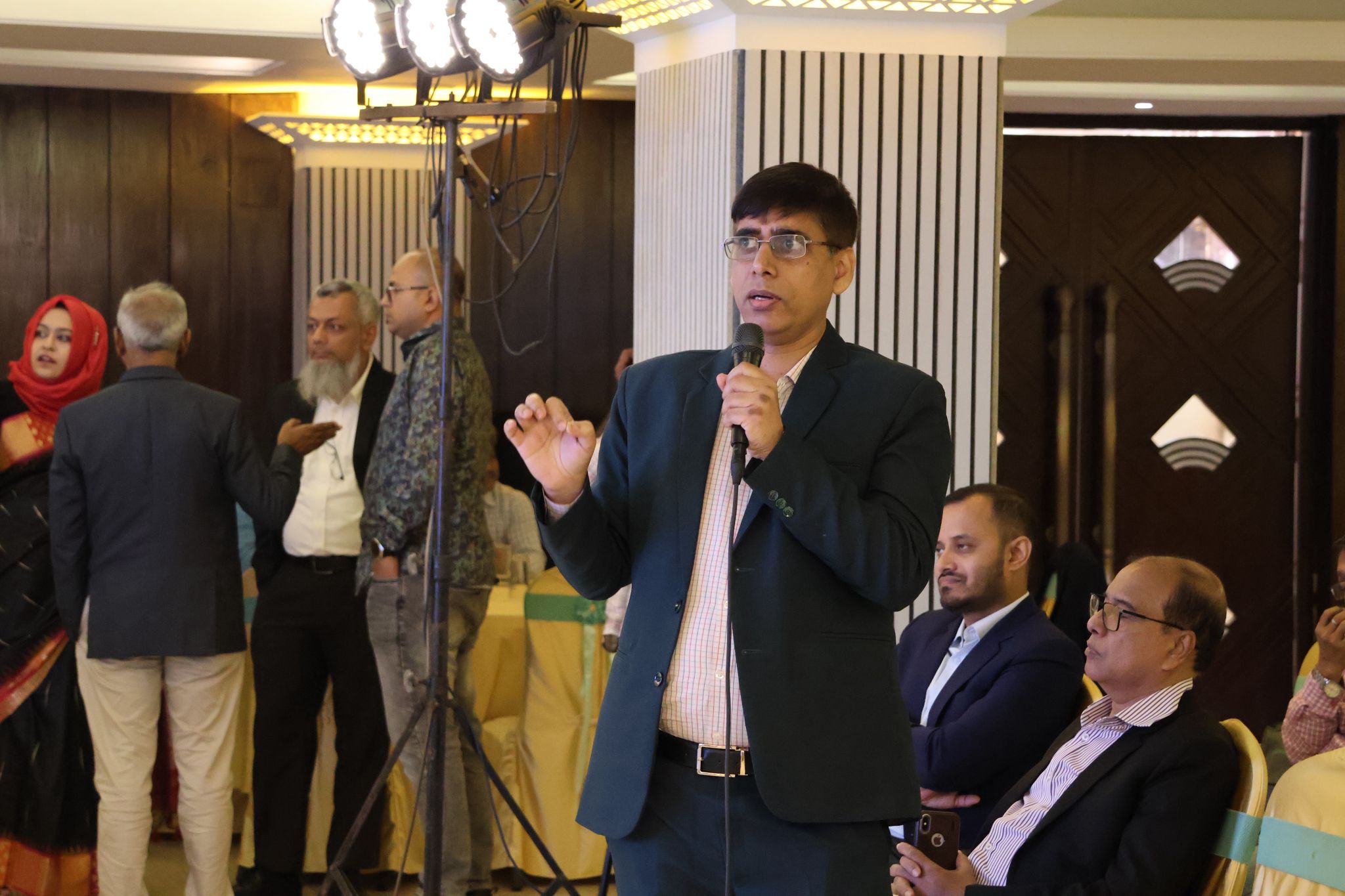 Scenario-based ethics exercise